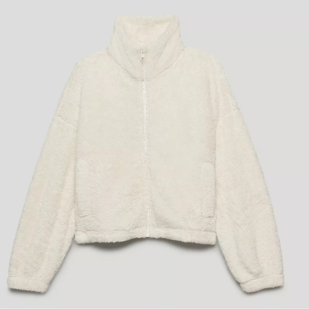 Sunday Best Mockneck Fuzzy Zip-Up - Picture 6 of 10